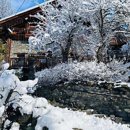Bed and Breakfast La Ferme D'Angele Bourg-Saint-Maurice Esterno foto
