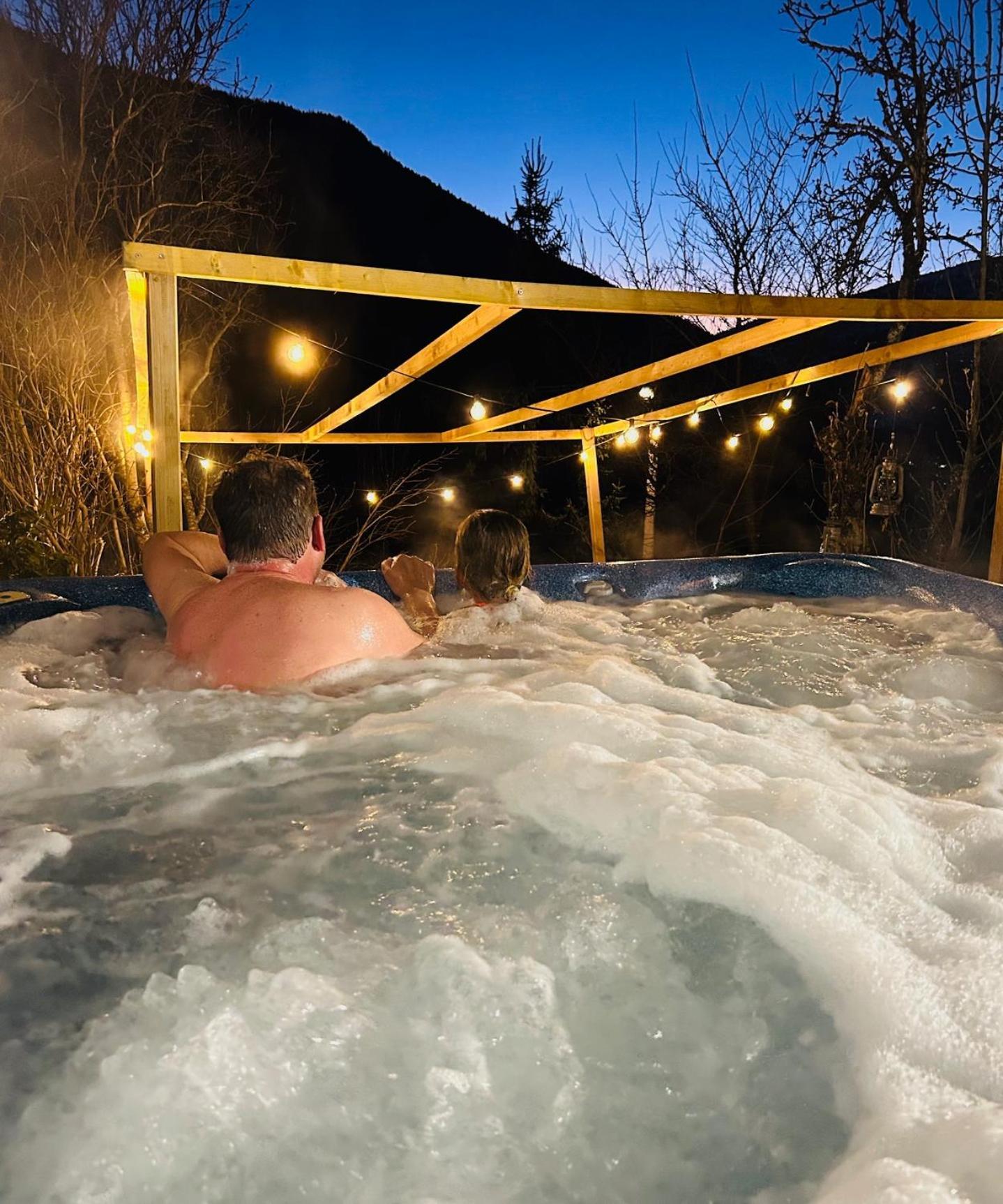 Bed and Breakfast La Ferme D'Angele Bourg-Saint-Maurice Esterno foto